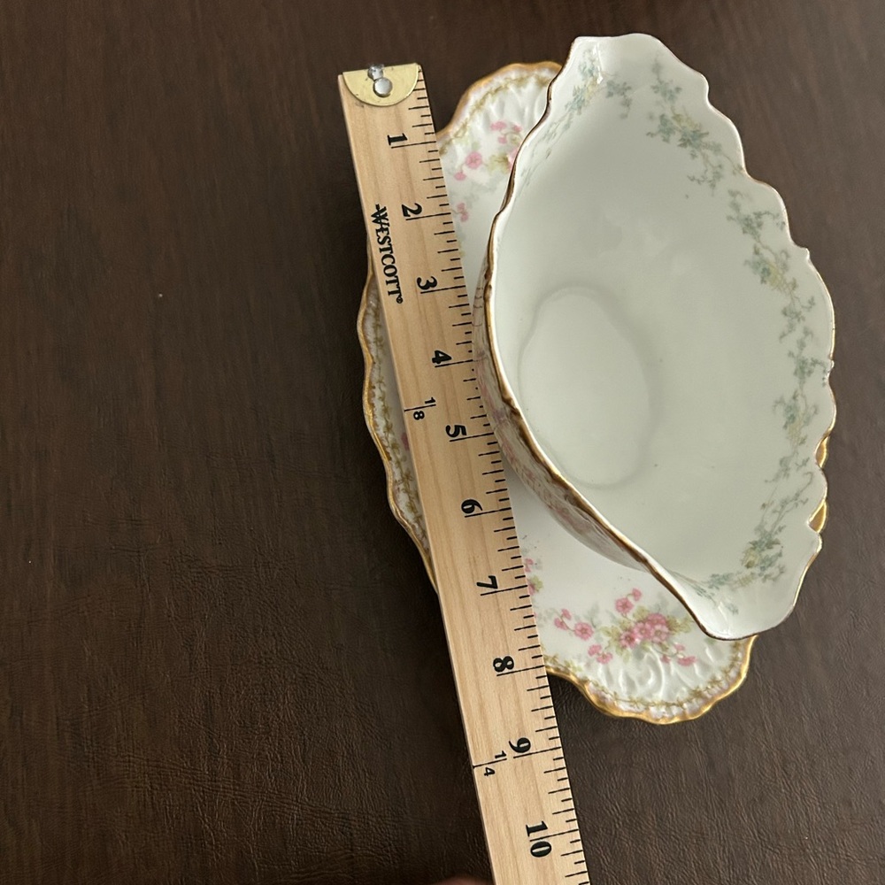 Haviland Limoges Porcelain Gravy Boat with Saucer — Pink Floral and Gold Trim - Picture 7 of 9